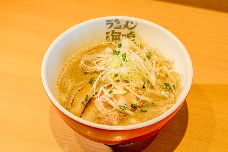 麺のかたさは“カタ”がおすすめ