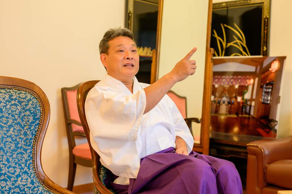 宮司として60代目となる勝田さん